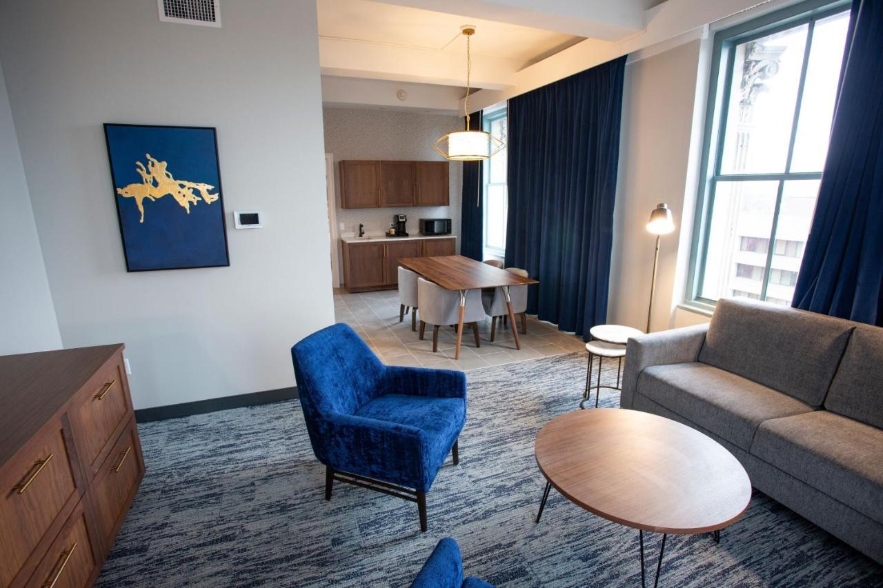 Blu-Tique, Akron, A Tribute Portfolio Hotel Экстерьер фото